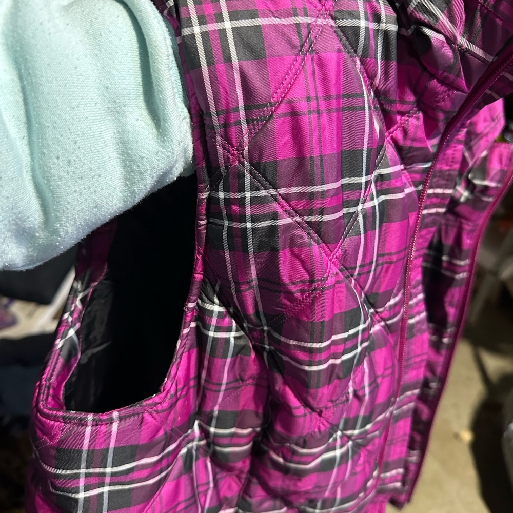 Ariat Fuchsia and Black Plaid Vest - Picture 4 of 4